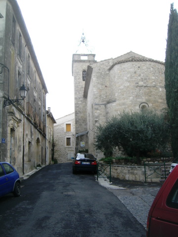 Pailhes eglise.JPG